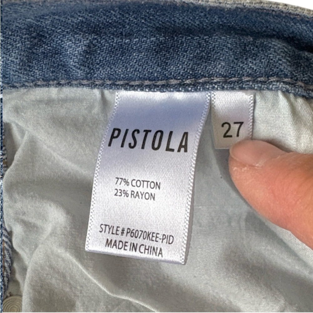 EUC PISTOLA Distressed Relaxed Jeans
Size 27 - Picture 7 of 7